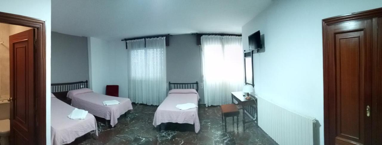 Hotel Lago Villanueva De Arosa Extérieur photo
